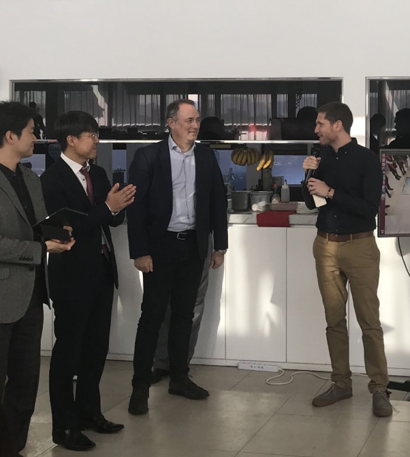 Dave Roselle giving the final pitch in Seoul